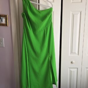 Alexia Admor Vibrant Green One-Shoulder Dress